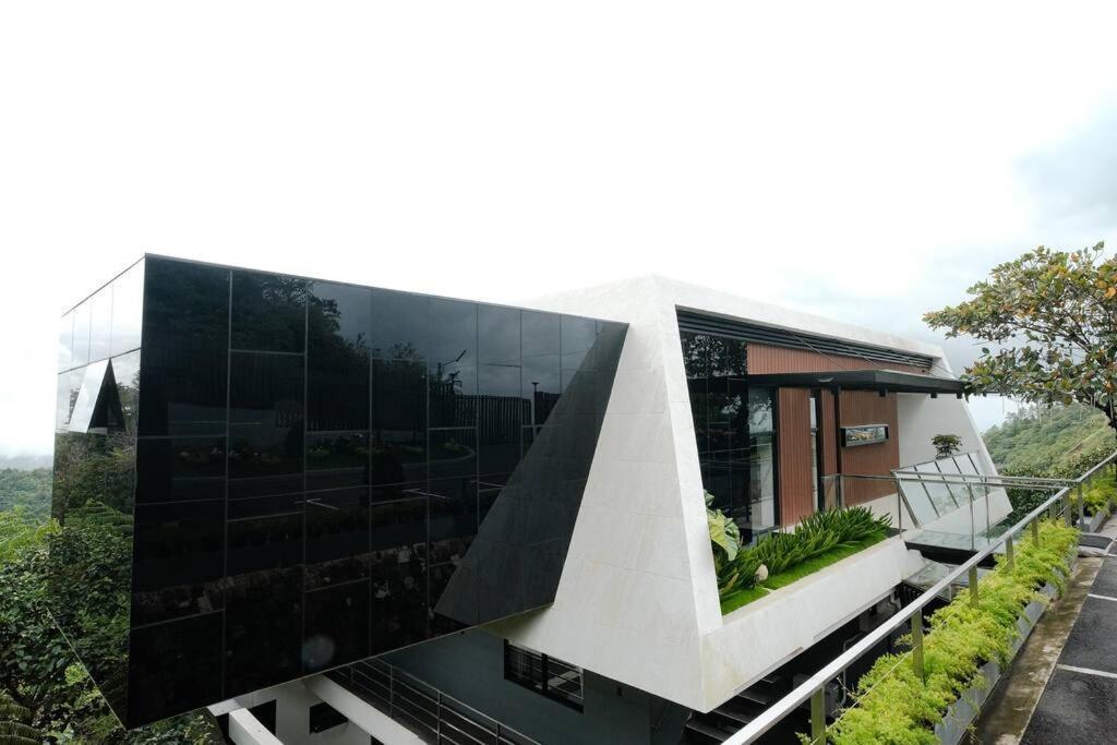 Villa Ikigai Luxury Nature Lounge W/ Mountain View Balamban Exterior foto