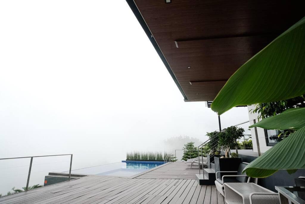 Villa Ikigai Luxury Nature Lounge W/ Mountain View Balamban Exterior foto