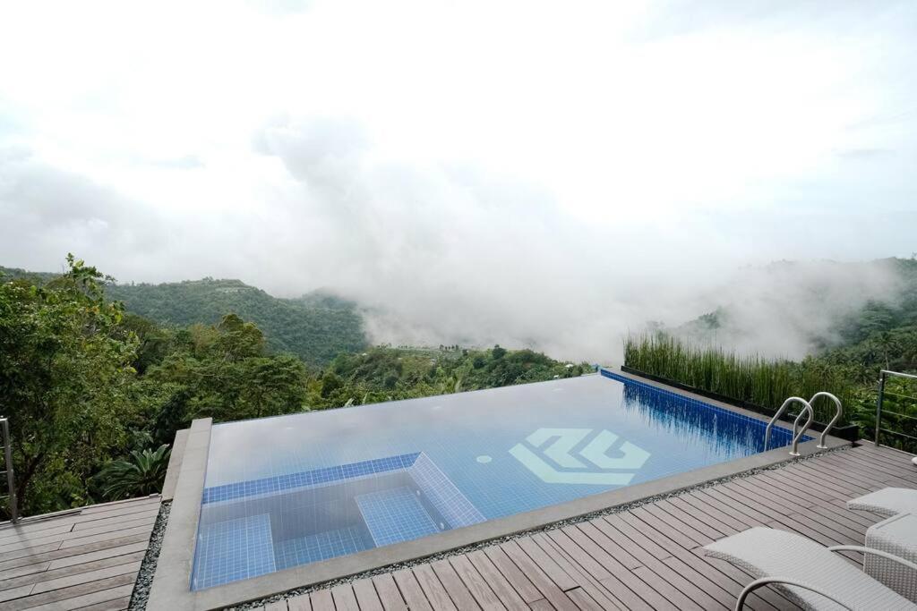 Villa Ikigai Luxury Nature Lounge W/ Mountain View Balamban Exterior foto